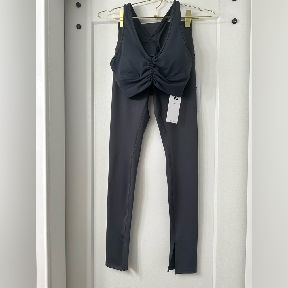 Alo yoga nwt anthracite airlift legging